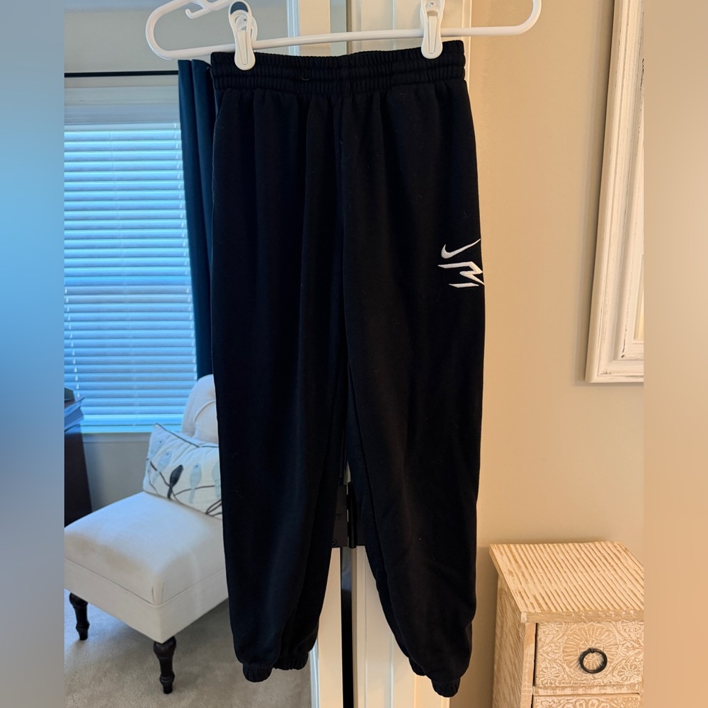 Nike Youth Boys Sweatpants - Youth Small (Bundle for Discount)